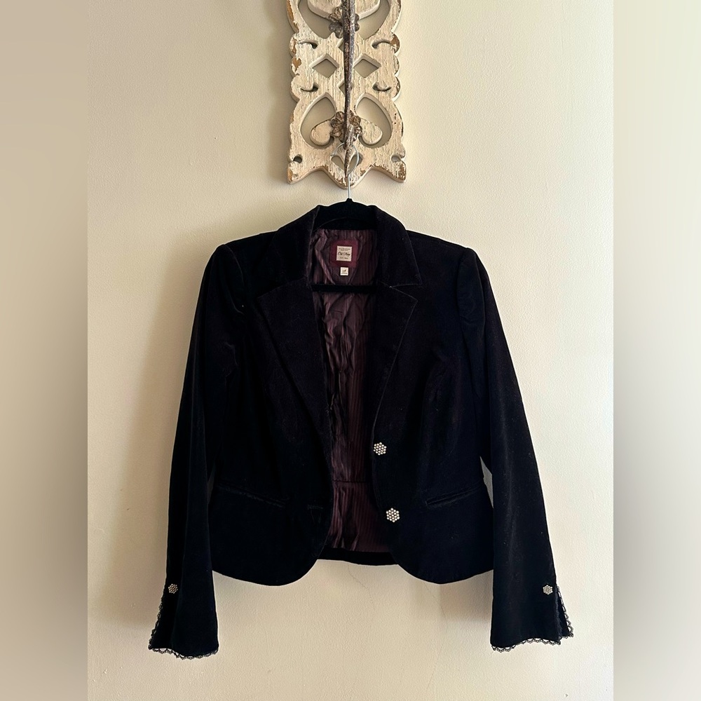 Vintage victorian velvet lace trim blazer jewelled buttons Size M